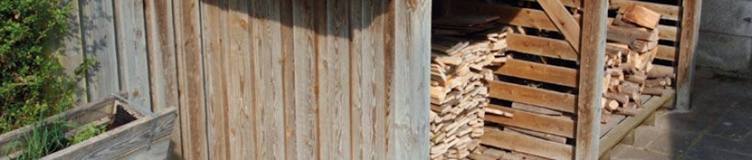 Rakenna vaja aidan kylkeen